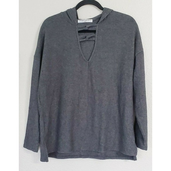 Project Social T Women's Gray Pullover Hoodie with Keyhole Chest Accent. Size M - Picture 1 of 5